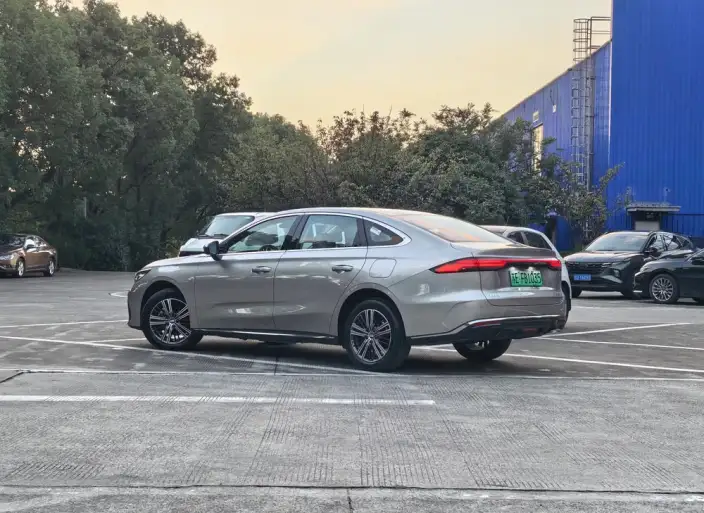 Geely Star Edition 6 2026 Model EM 125km Tiggo + Edition – фото 4