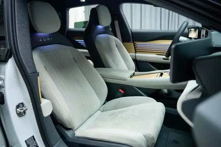 AUDI E5 Sportback 2026 Model Flagship quattro Model – фото 9