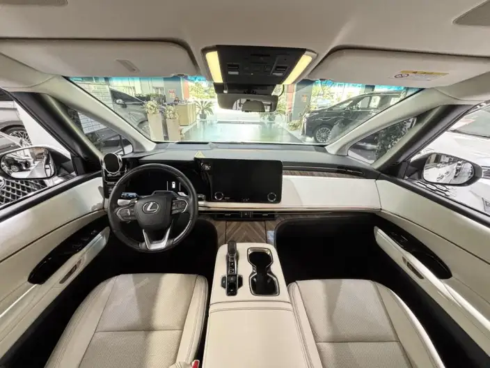 Lexus LM 2023 Model 500h DIRECT4 VI seat Respect Edition – фото 9