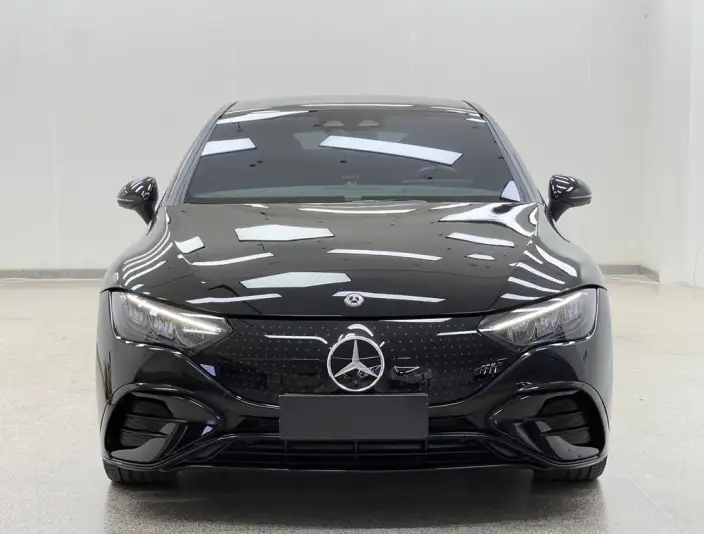 Mercedes-Benz EQE 2022 Model EQE 350 Deluxe Edition – фото 2