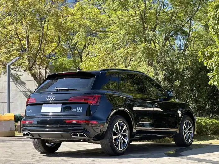 Audi Q5L 2023 Model 40T Luxury Dynamic Model – фото 7