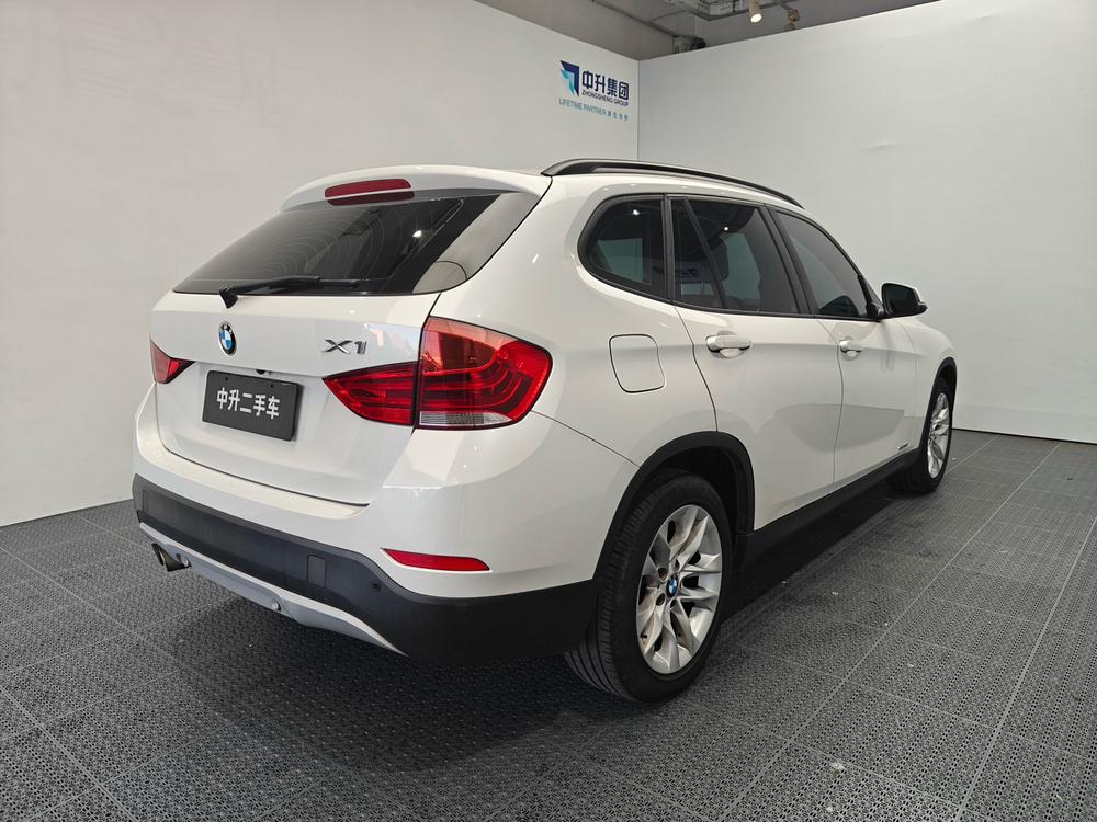BMW X1 2015 sDrive18i Fashion Advanced – фото 6
