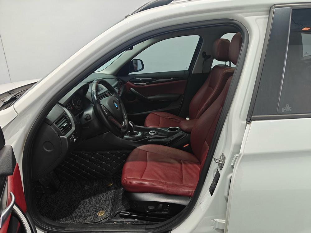 BMW X1 2015 sDrive18i Fashion Advanced – фото 14