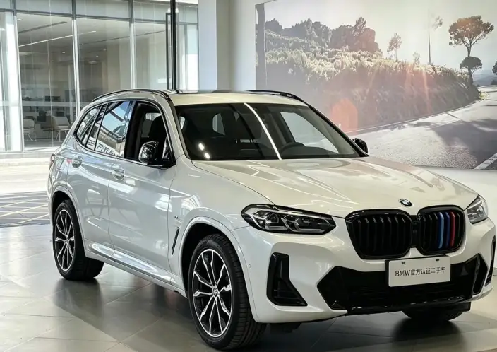 BMW X3 2023 Model xDrive30i Leading Model M Night Set – фото 3