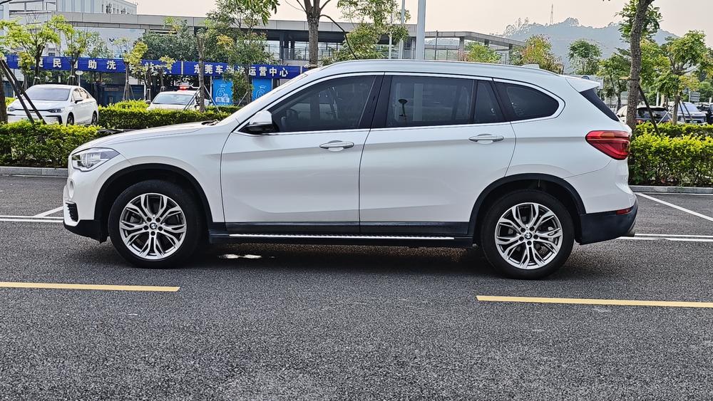 BMW X1 Модель 2018 года sDrive20Li Leading – фото 4