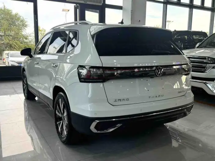Volkswagen Tharu 2023 Model 300TSI 2WD Full Moon Edition – фото 4