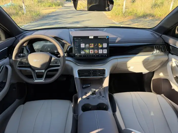 BYD Song PLUS DM 2025 Model Smart Driving Edition DM-i 112KM Noble Model – фото 9