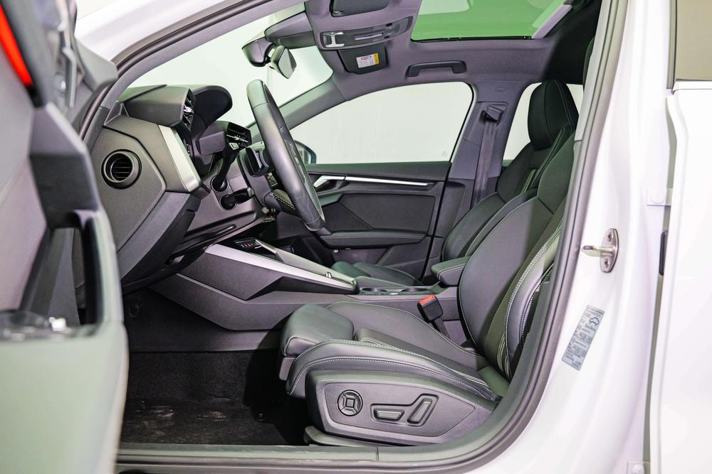Audi A3 2022 Sportback 35 TFSI Stylish Sportback – фото 17