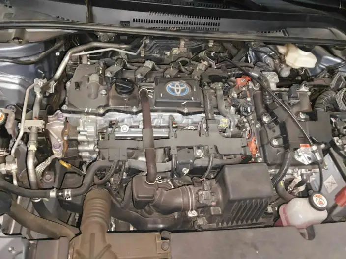Toyota Corolla 2023 Model Intelligent Hybrid 1.8L E-CVT Elite Edition – фото 6