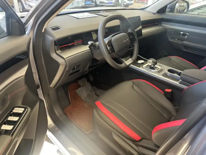 Jetour Dasheng 2026 Model 1.5T DCT Elite Edition – фото 10