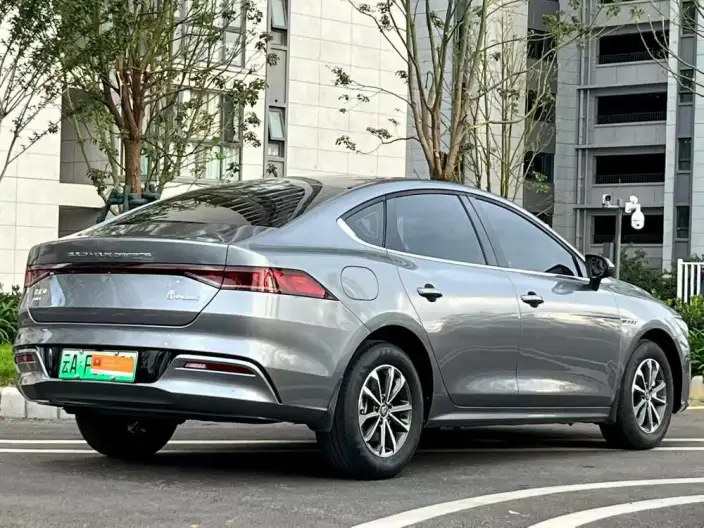 BYD Qin PLUS DM 2024 Model Honor Edition DM-i 55KM Leading Model – фото 5