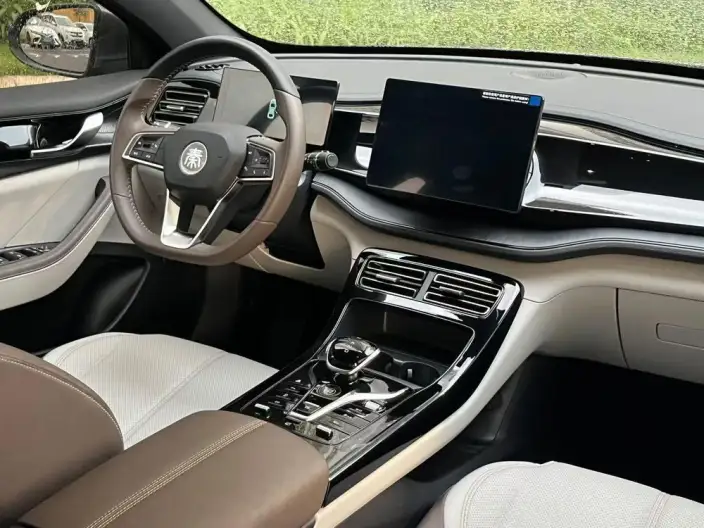 BYD Qin PLUS DM 2024 Model Honor Edition DM-i 55KM Leading Model – фото 6