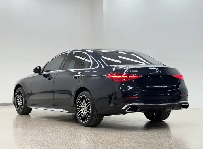 Mercedes-Benz C-Class 2026 Model C 260 L Sports sedan – фото 5