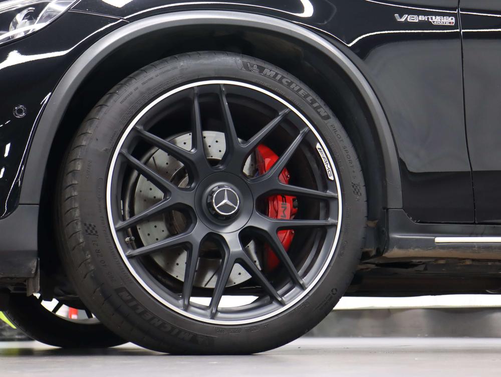 Mercedes-Benz GLC AMG Coupe Модель 2018 года AMG GLC 63 S 4MATIC+ Jiao Stonic Внедорожник – фото 16