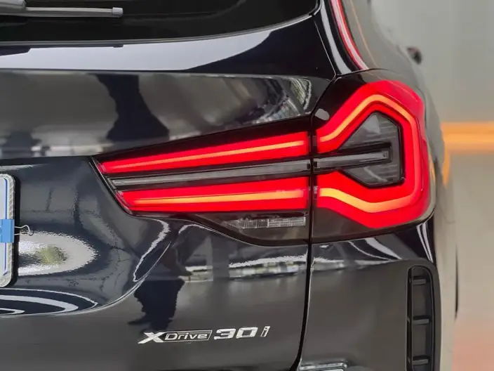 BMW X3 2022 Model Facelift II xDrive30i Leading Model M Night Set – фото 9