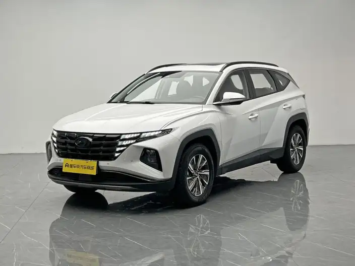 Hyundai Tucson 2022 Model Hyundai Tucson L 2.0L HEV GLT Hybrid · Smart Edition