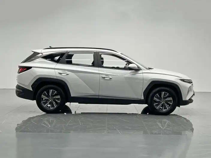 Hyundai Tucson 2022 Model Hyundai Tucson L 2.0L HEV GLT Hybrid · Smart Edition – фото 8