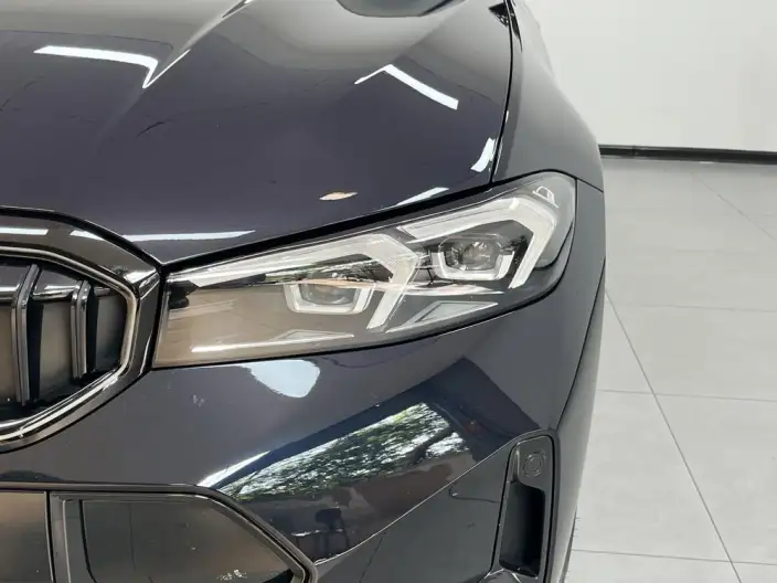 BMW 3 Series 2025 Model 330Li M Sports Night Set – фото 7