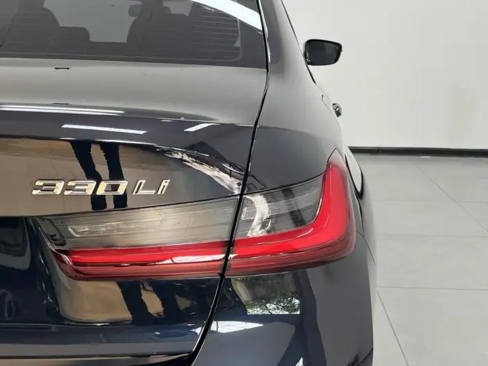 BMW 3 Series 2025 Model 330Li M Sports Night Set – фото 8