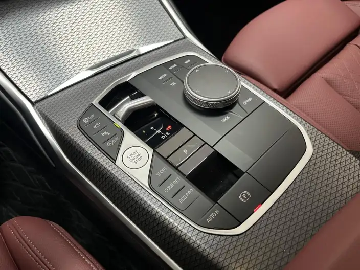 BMW 3 Series 2025 Model 330Li M Sports Night Set – фото 9