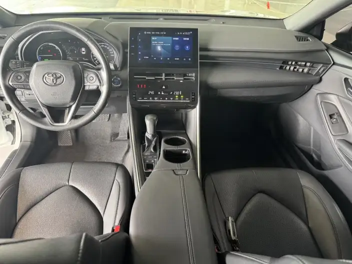 Toyota Avalon 2022 Model Hybrid 2.5L Deluxe Edition – фото 9