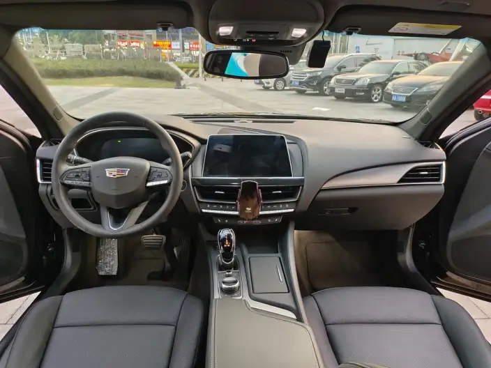 Cadillac CT5 2023 Model 28T Luxury Model Standard Edition – фото 8