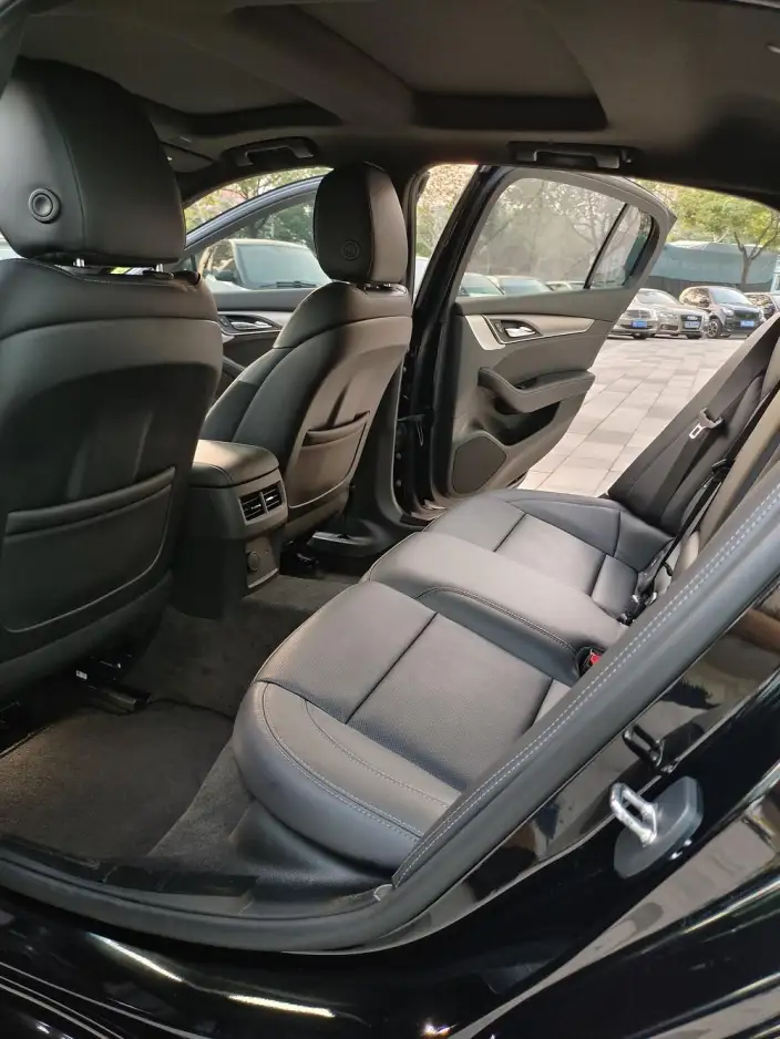 Cadillac CT5 2023 Model 28T Luxury Model Standard Edition – фото 10