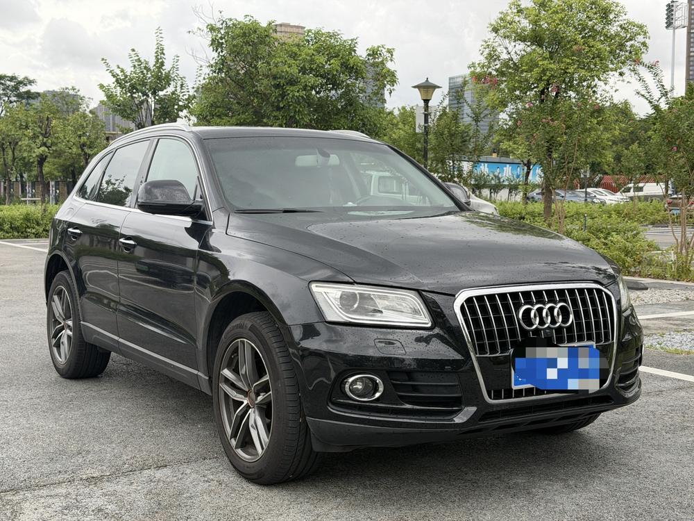 Audi Q5 2017 40 TFSI Technology – фото 3