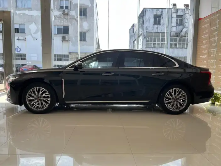 Hongqi H5 2023 Model 2.0T Automatic Flag Enjoy Edition – фото 4