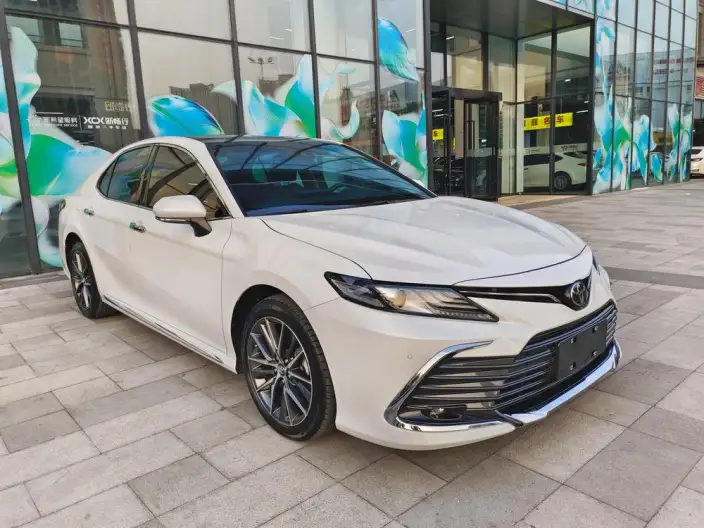 Toyota Camry 2023 Model 2.5G Deluxe Edition – фото 3