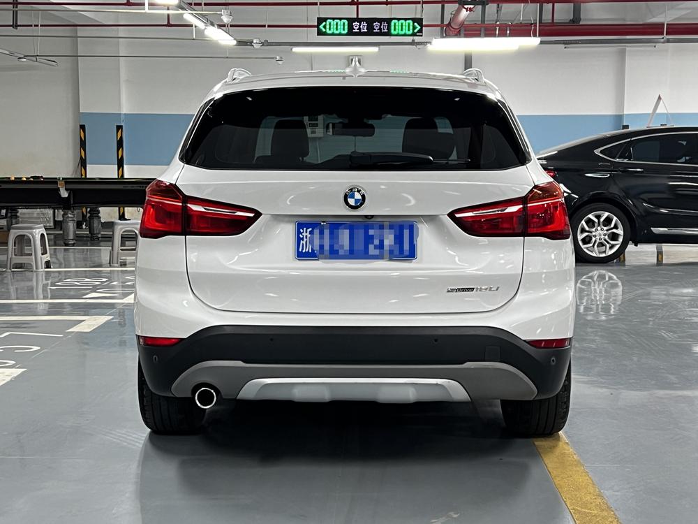 BMW X1 2018 sDrive18Li Premium – фото 3