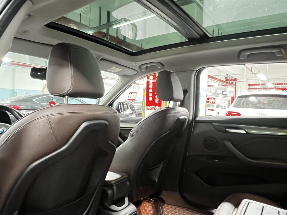 BMW X1 2018 sDrive18Li Premium – фото 9
