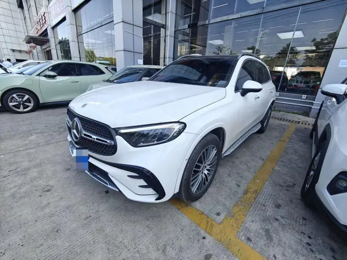 Mercedes-Benz GLC 2024 Model Facelift GLC 300 L 4MATIC Dynamic Model 5 seat – фото 1