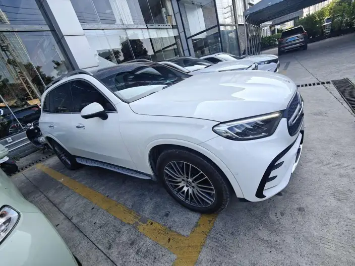 Mercedes-Benz GLC 2024 Model Facelift GLC 300 L 4MATIC Dynamic Model 5 seat – фото 3