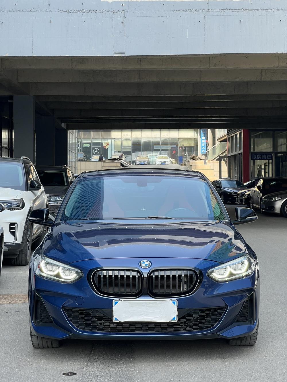 BMW 1 Series 2021 125i M Sport Night Black Edition – фото 2