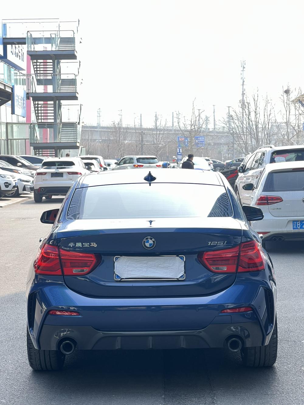 BMW 1 Series 2021 125i M Sport Night Black Edition – фото 5