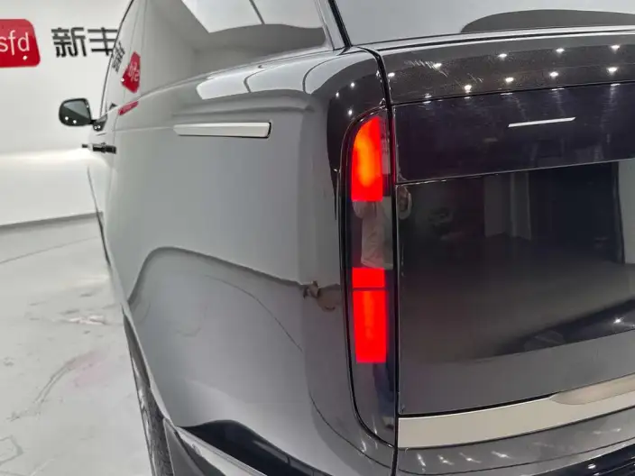 Range Rover 2024 Model 3.0 L6 400PS Shengshi Extended Edition 7 seat – фото 8