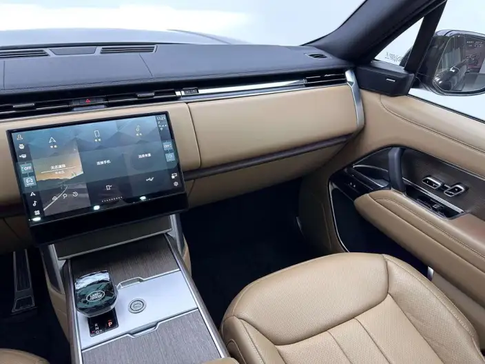 Range Rover 2024 Model 3.0 L6 400PS Shengshi Extended Edition 7 seat – фото 9