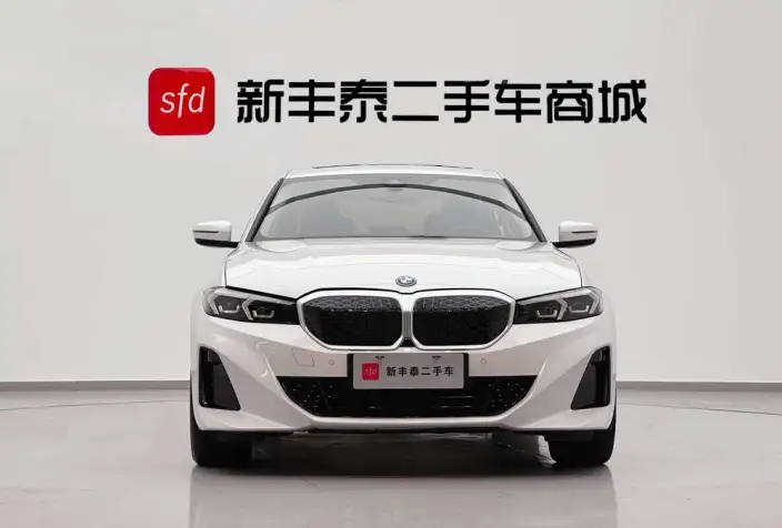 BMW i3 2025 Model eDrive35L – фото 2