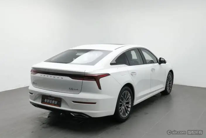 BESTUNE B70 2023 Model Third generation 1.5T Automatic Changxiang Edition Model – фото 4