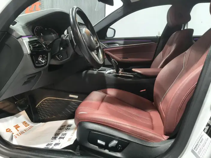 BMW 5 Series 2022 Model 530Li Leading Model M Sports Set – фото 8