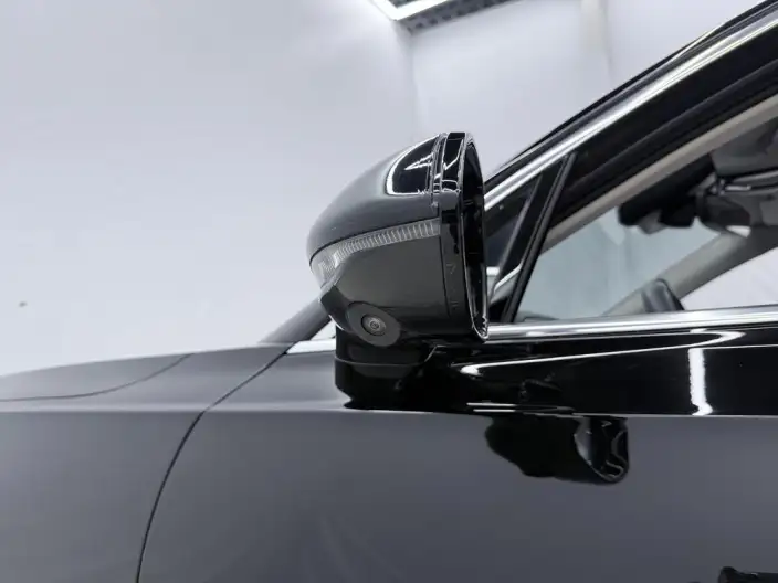 HONGQI H9 2023 Model 2.0T Smart Flag Enjoy Edition – фото 9