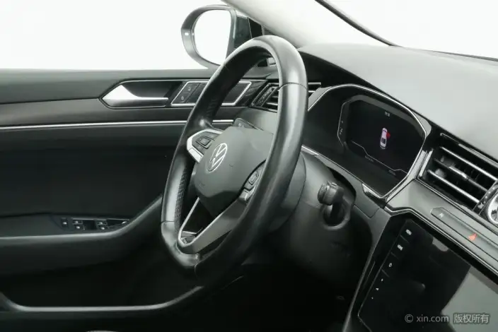 Volkswagen Magotan 2020 Model 330TSI DSG Luxury Model – фото 8