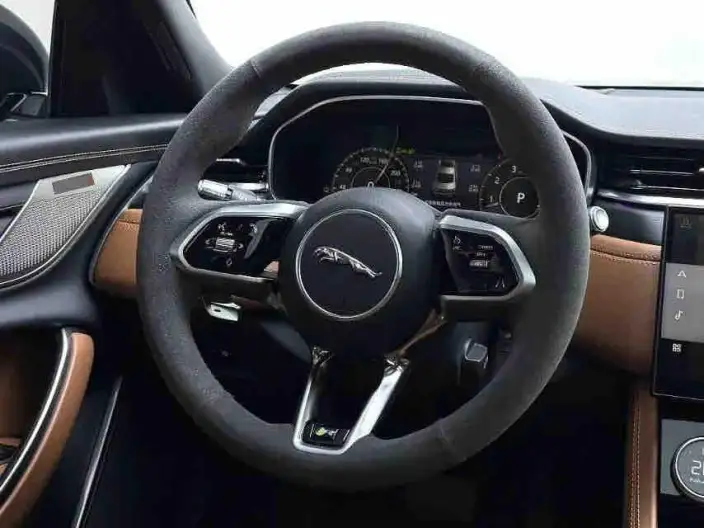 Jaguar XFL 2021 Model 2.0T P250 2WD Elite Sports Edition – фото 6
