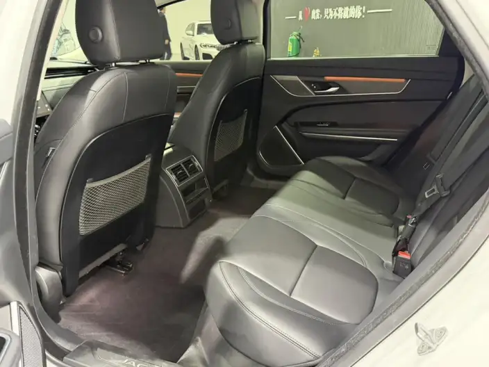 Jaguar XFL 2023 Model 2.0T P200 2WD Elite Deluxe Edition – фото 9