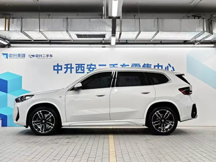 BMW X1 2023 Model sDrive25Li M Sports Set – фото 3