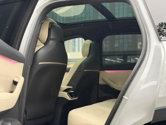NIO ES6 2023 Model 75kWh – фото 9