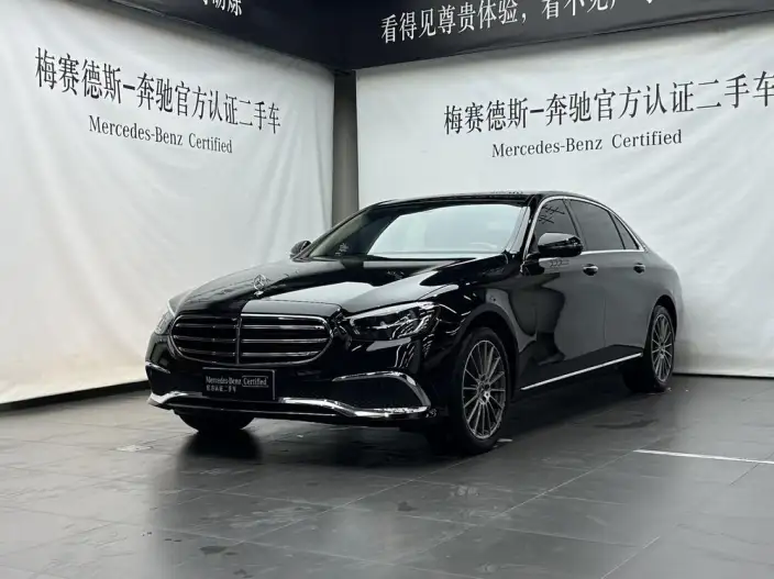Mercedes-Benz E-Class 2023 Model E 260 L sedan – фото 1