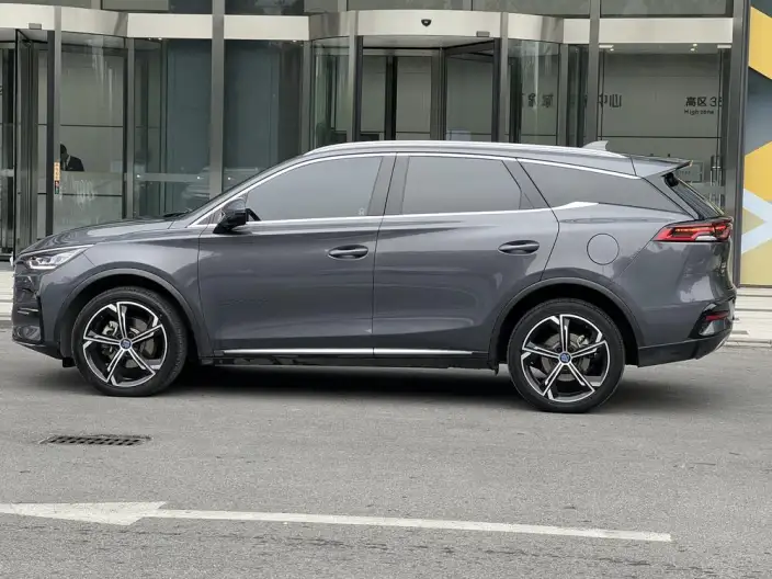 BYD Tang DM 2021 Model DM-i 1.5T 112KM Noble Model – фото 4
