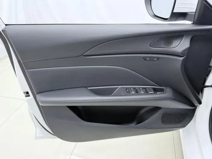 MG5 2025 Model 300TGI Global Ultimate Edition – фото 8